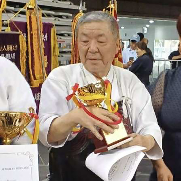 Portrait de Kazuo UENO